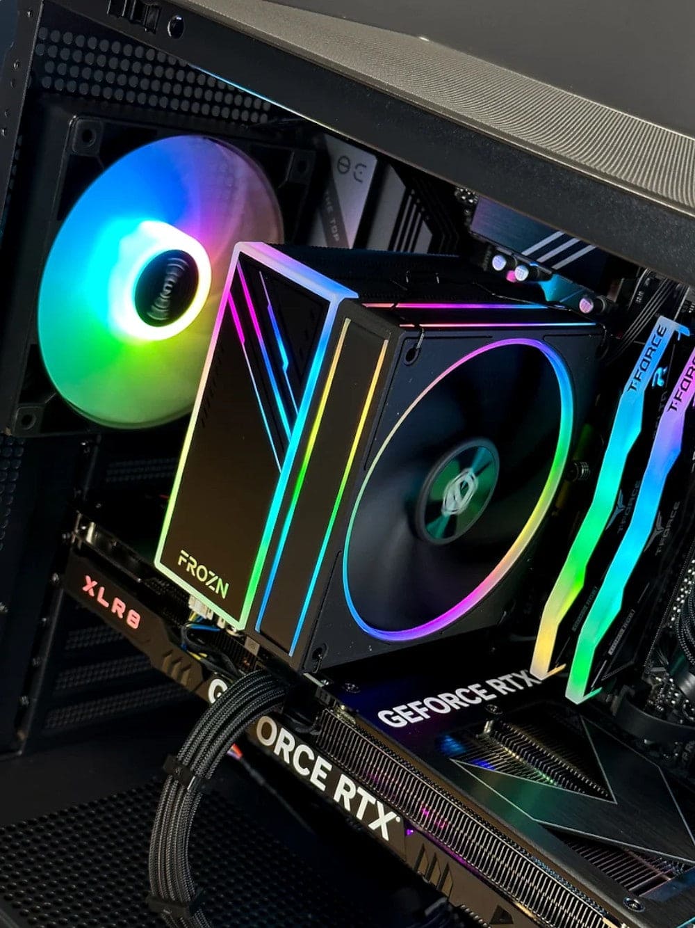 Cloud RYZEN 7 5700x 16GB DDR4 3200MHZ RTX 5060