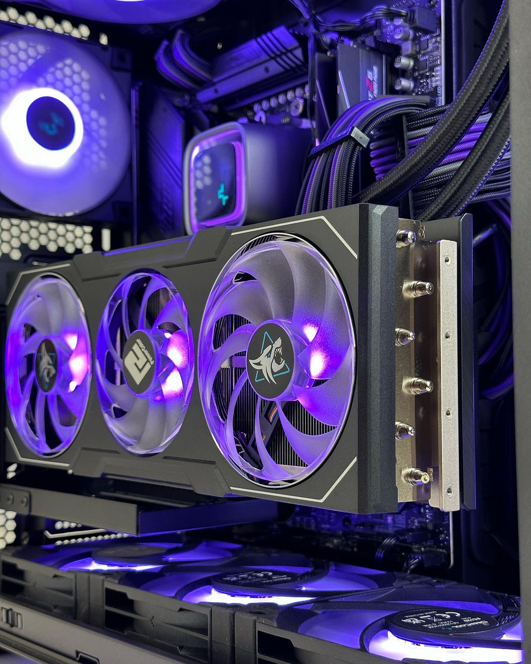 Pclaboratory: Unleash Innovation - Your Ultimate Computer Shop ...